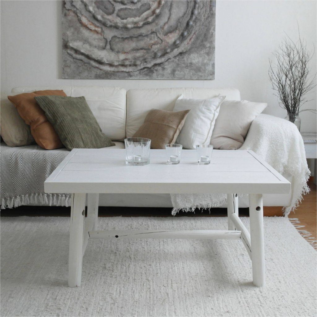 sohvapöytä-kierrätyspuuta-rustiikkinen-valkoinen